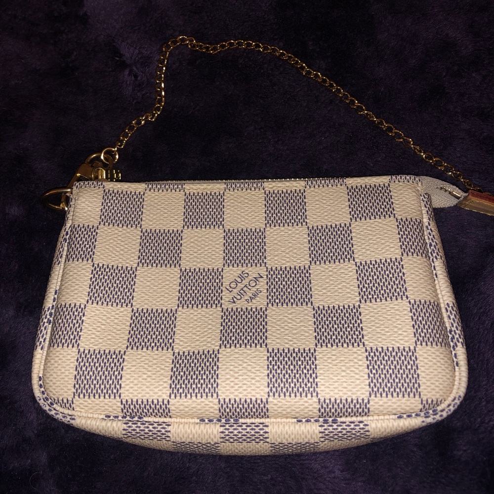 Louis Vuitton Mini Pochette Damier azur